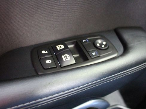 Used 2021 Dodge Challenger R/T Scat Pack w/ Driver Convenience Group image 13