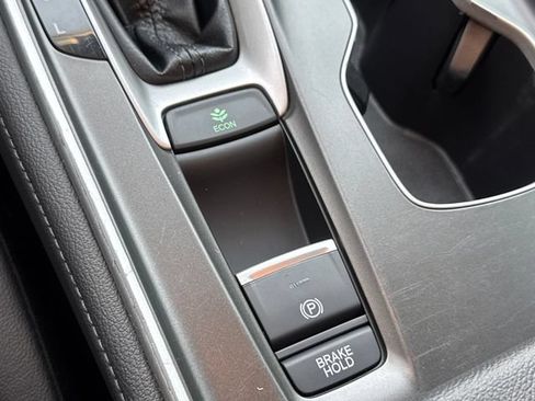 Used 2019 Honda Accord EX-L image 26