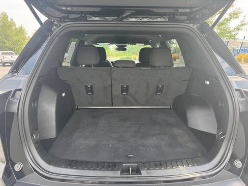 Used 2026 Chevrolet Equinox LT AWD/4WD image 7