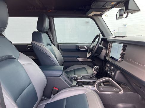 Used 2022 Ford Bronco Outer Banks AWD/4WD image 22