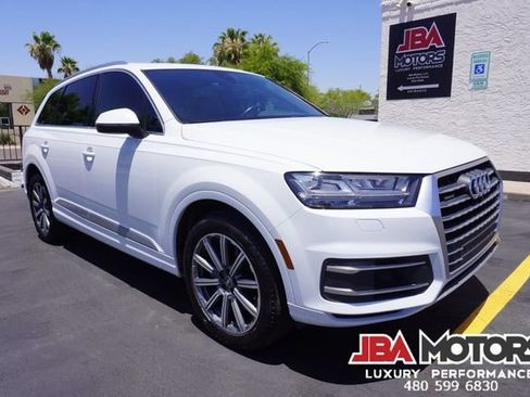 Used 2019 Audi Q7 3.0T Premium Plus AWD/4WD image 2