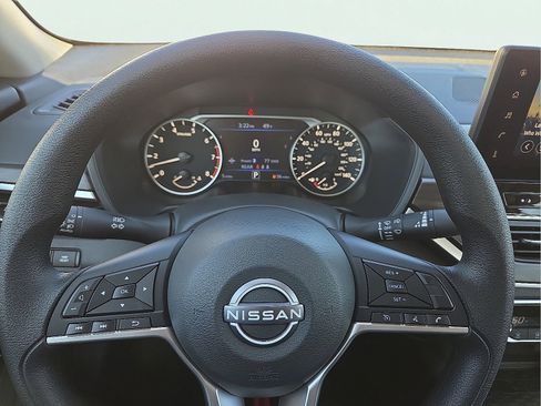 New 2026 Nissan Altima 2.5 SV FWD image 24