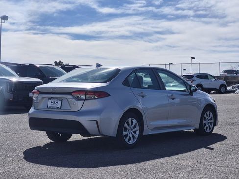 Used 2024 Toyota Corolla LE FWD image 5