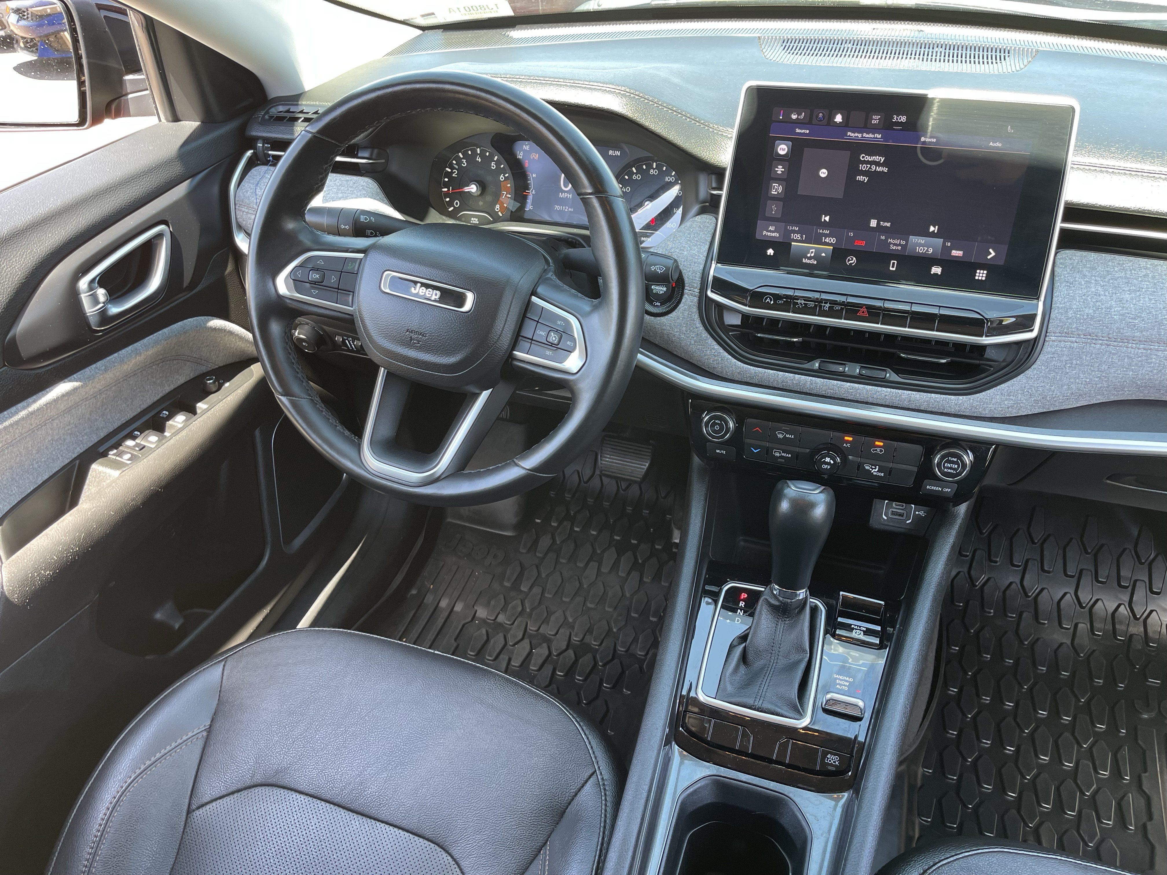 Used 2022 Jeep Compass Latitude AWD/4WD image 13