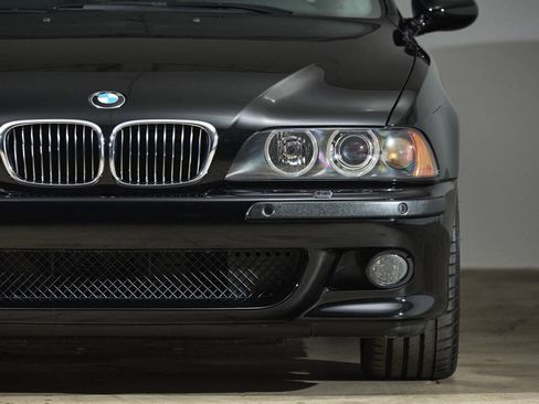 Used 2003 BMW M5 RWD image 14