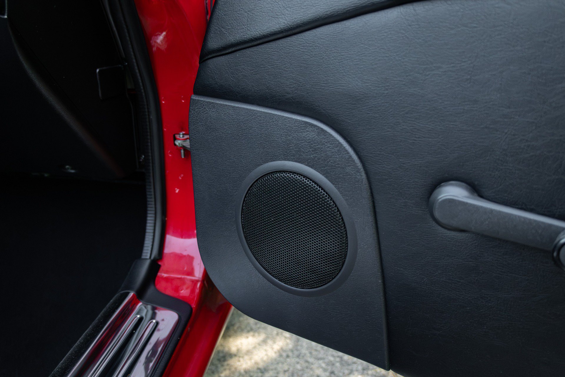 Used 1990 MAZDA MX-5 Miata RWD image 98