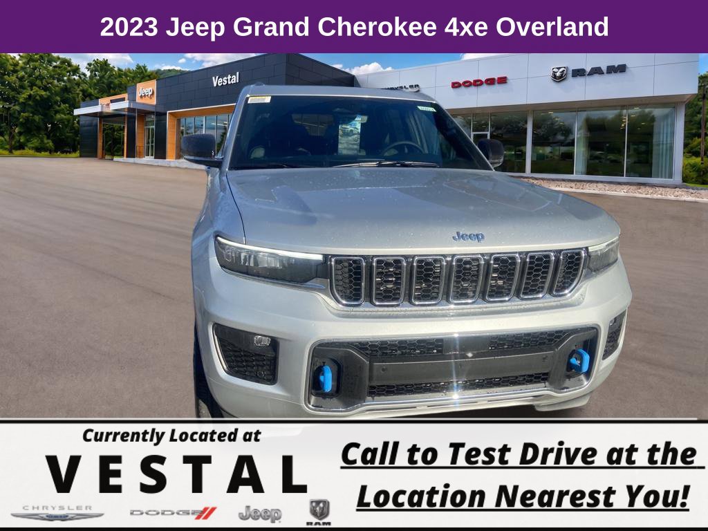 New 2023 Jeep Grand Cherokee Overland AWD/4WD image 2