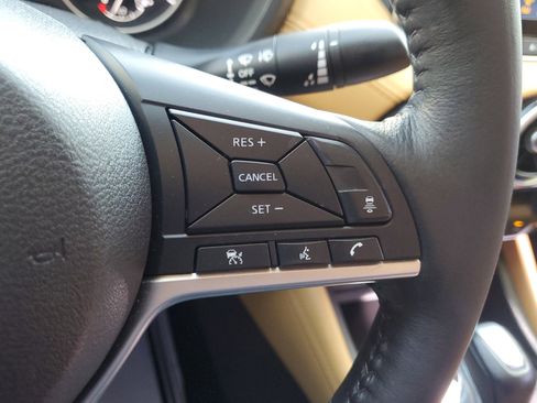 Used 2023 Nissan Sentra SV w/ SV Premium Package image 23