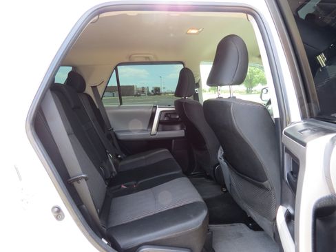 Used 2011 Toyota 4Runner SR5 RWD image 33