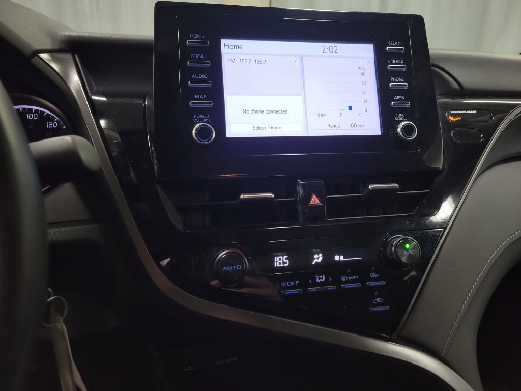 Used 2024 Toyota Camry SE FWD image 17
