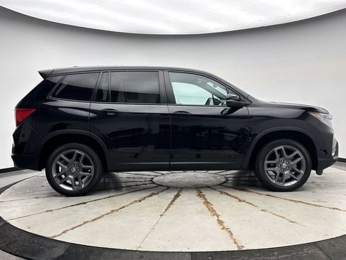 Used 2023 Honda Passport EX-L image 6