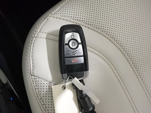 Certified 2023 Ford Mustang Mach-E Premium AWD/4WD image 22