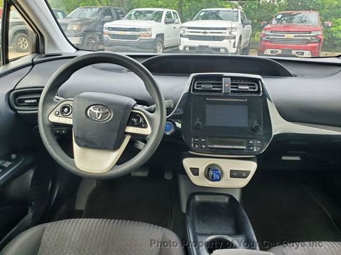 Used 2018 Toyota Prius Two w/ Prius Two Safety Plus Package FWD image 20