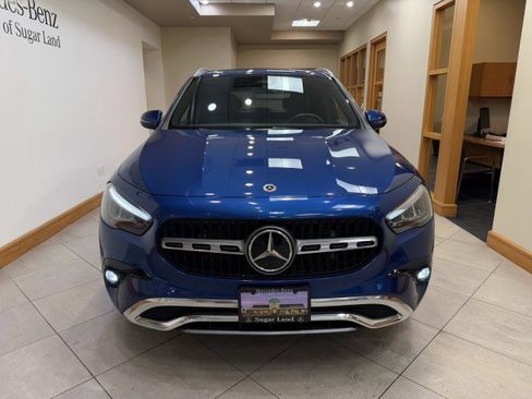 Certified 2025 Mercedes-Benz GLA 250 image 2