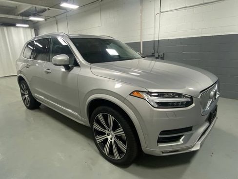 Used 2023 Volvo XC90 B6 Ultimate AWD/4WD image 4
