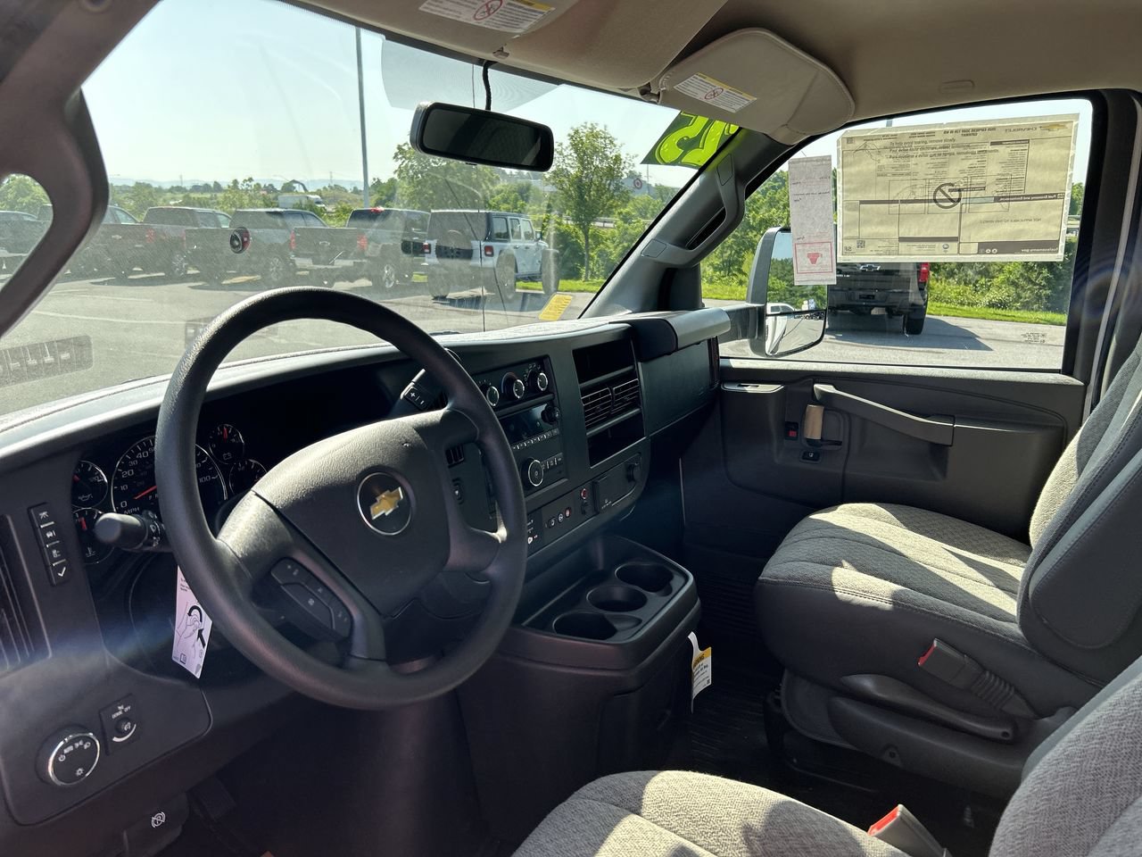 New 2025 Chevrolet Express 3500 w/ Power Convenience Package RWD image 20