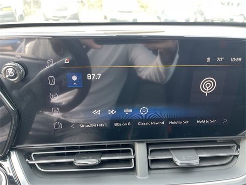 New 2025 Chevrolet Trax RS w/ Sunroof Package image 16