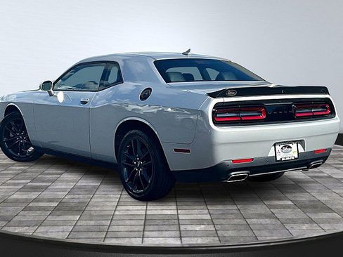 Used 2022 Dodge Challenger GT w/ Plus Package image 11