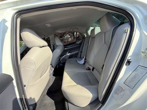 Used 2022 Toyota Camry SE image 62