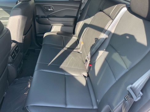 New 2025 Honda Ridgeline RTL image 9