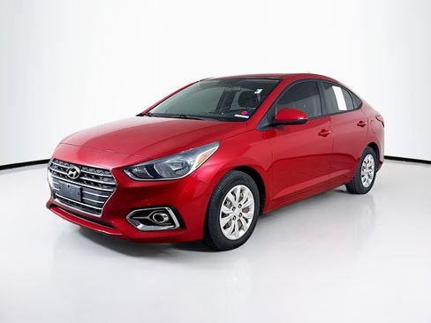 Used 2020 Hyundai Accent SE FWD image 4
