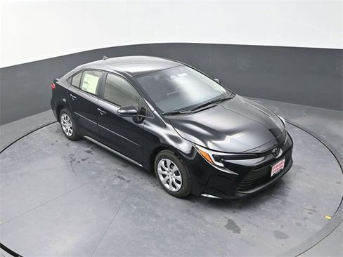 New 2026 Toyota Corolla LE image 19