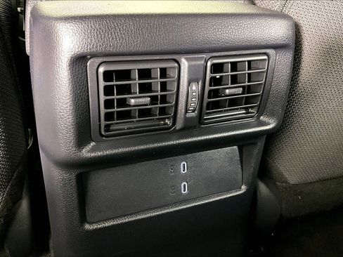 Used 2025 Toyota 4Runner SR5 image 31