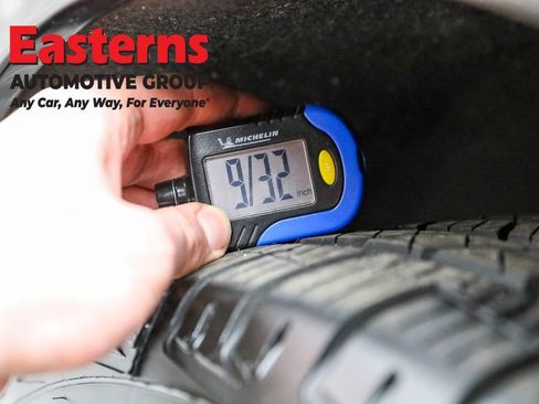 Used 2022 Ford Edge SEL w/ Sport Appearance Package image 29