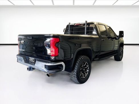 Used 2021 Chevrolet Silverado 2500 LT w/ All Star Edition image 4