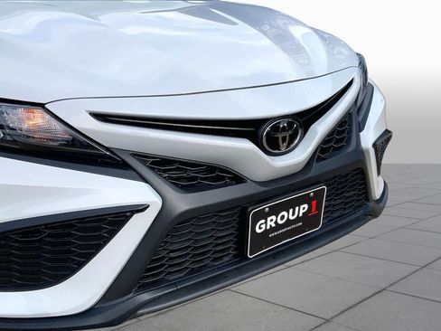 Used 2023 Toyota Camry SE FWD image 30