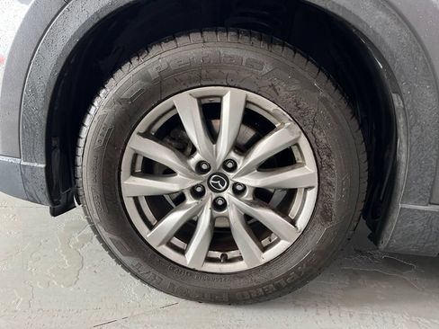 Used 2017 MAZDA CX-9 Touring FWD image 9