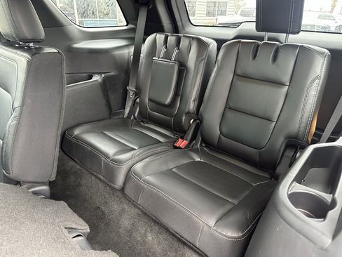 Used 2017 Ford Explorer Limited w/ Equipment Group 301A image 19