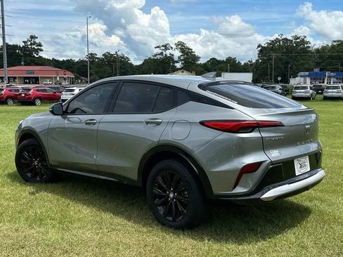 Used 2024 Buick Envista Sport Touring w/ Convenience I Package image 13