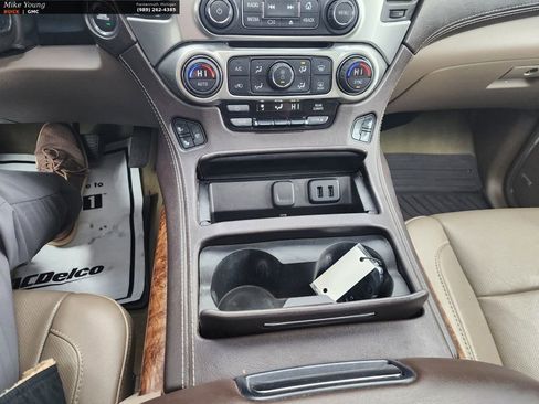 Used 2016 Chevrolet Suburban LTZ image 59