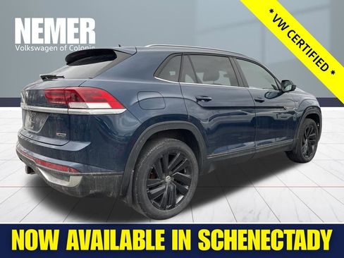 Certified 2022 Volkswagen Atlas Cross Sport SE w/ Black Wheel Package image 12