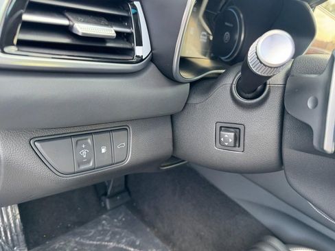 New 2026 Genesis G70 2.5T Prestige image 12