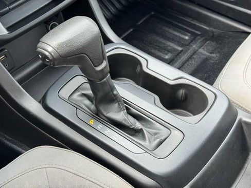 Used 2018 Chevrolet Colorado W/T image 23