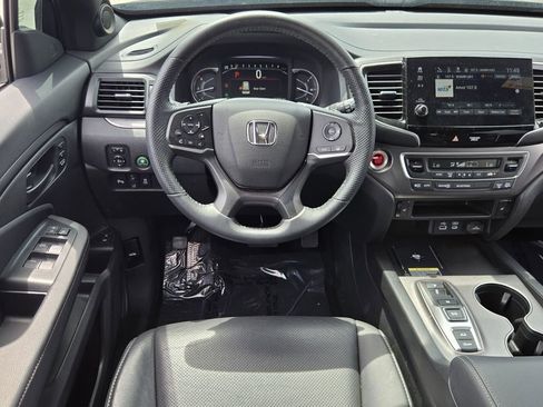 Certified 2024 Honda Passport EX-L image 12