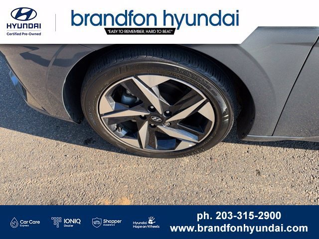 Used 2023 Hyundai Elantra Limited FWD image 32