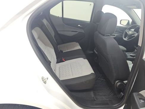 Used 2024 Chevrolet Equinox LT w/ LPO, Floor Liner Package image 19