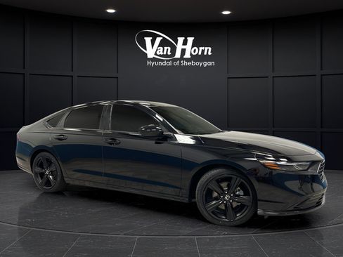 Used 2024 Honda Accord Sport image 1