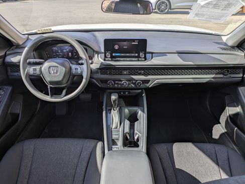 Used 2025 Honda Accord LX image 25