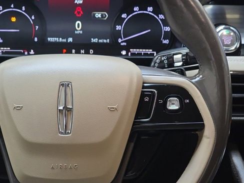 Used 2020 Lincoln Corsair FWD w/ Premium Package image 20