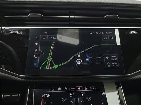 New 2026 Audi SQ8 Prestige image 22