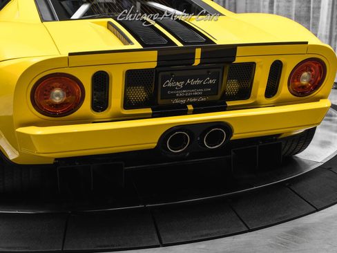 Used 2005 Ford GT image 33