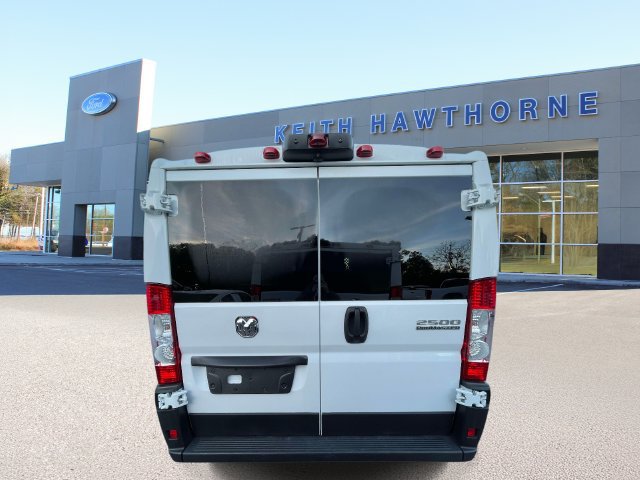 Used 2025 RAM ProMaster 2500 w/ U-Haul Equipment Group FWD image 5