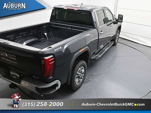 New 2026 GMC Sierra 2500 SLT image 28