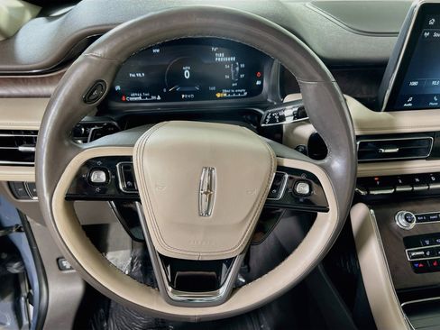 Used 2021 Lincoln Aviator Reserve w/ Equipment Group 201A AWD/4WD image 11