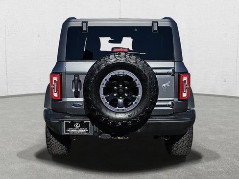 Used 2023 Ford Bronco Badlands image 6