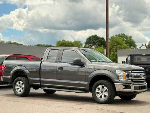Used 2019 Ford F150 XLT w/ Trailer Tow Package AWD/4WD image 31
